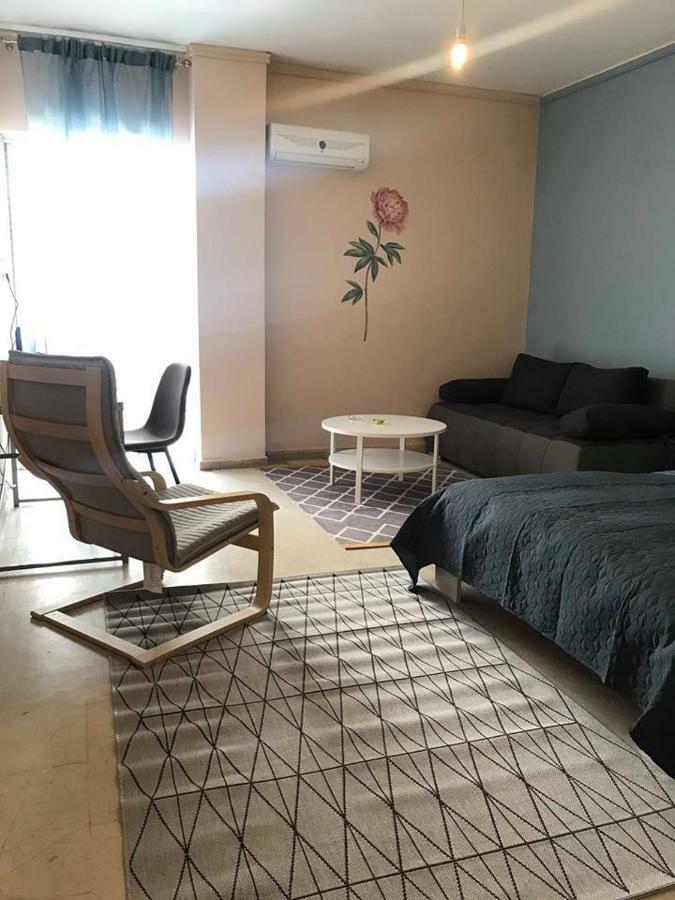 Kalamata City Center Studio Luaran gambar