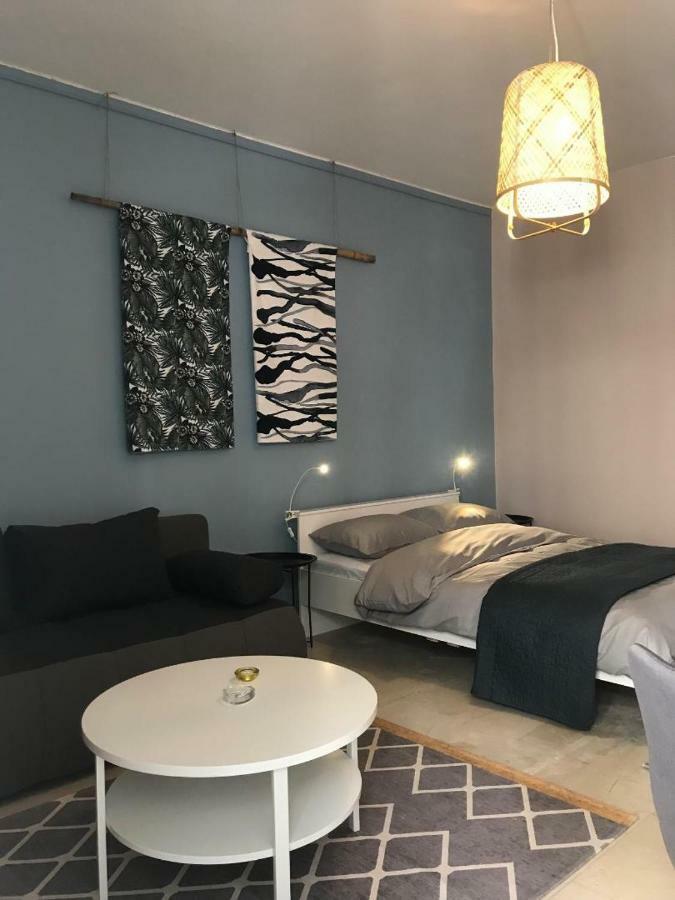 Kalamata City Center Studio Luaran gambar